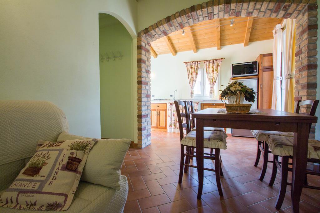 Agriturismo Ada Musso Diano Borello Habitación foto