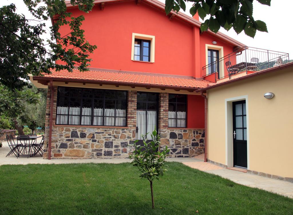 Agriturismo Ada Musso Diano Borello Exterior foto